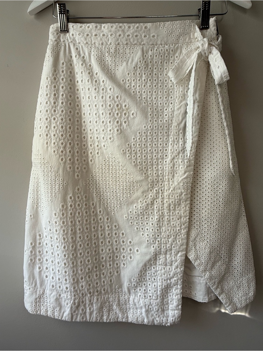9-H15 STCL By Anthropologie White Eyelet Wrap-Style Skirt
